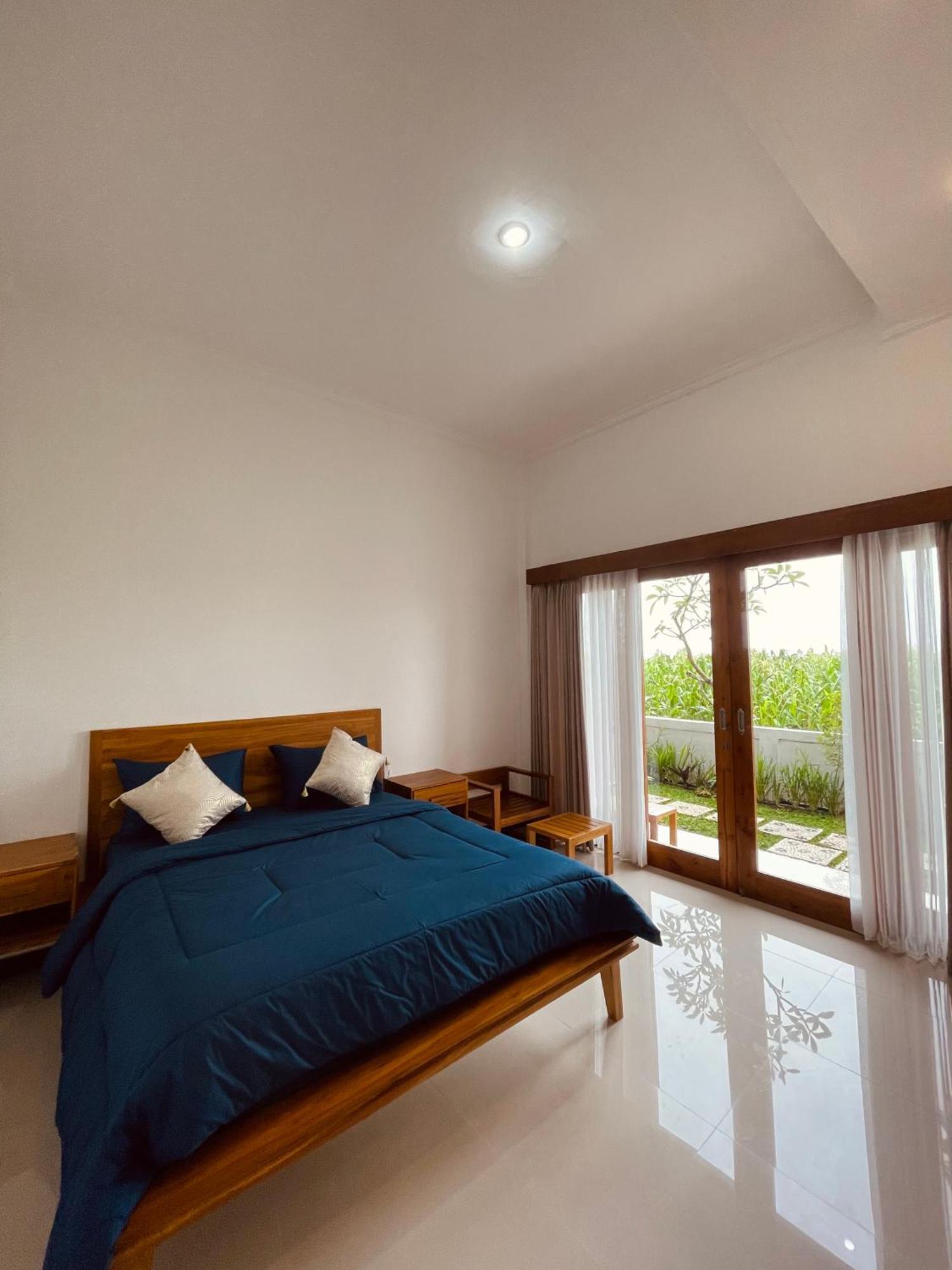 Surfers Villa Medewi Jembrana  ภายนอก รูปภาพ