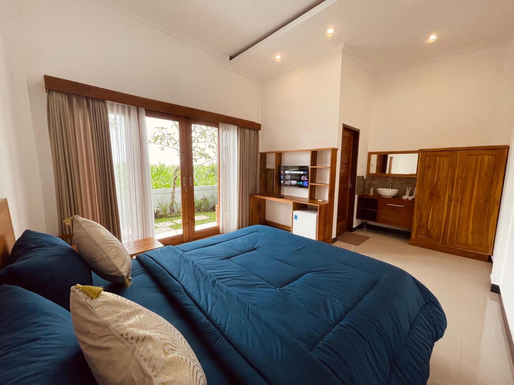 Surfers Villa Medewi Jembrana  ภายนอก รูปภาพ