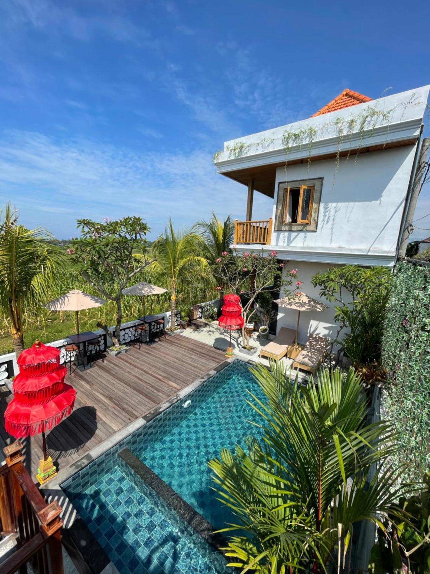 Surfers Villa Medewi Jembrana  ภายนอก รูปภาพ