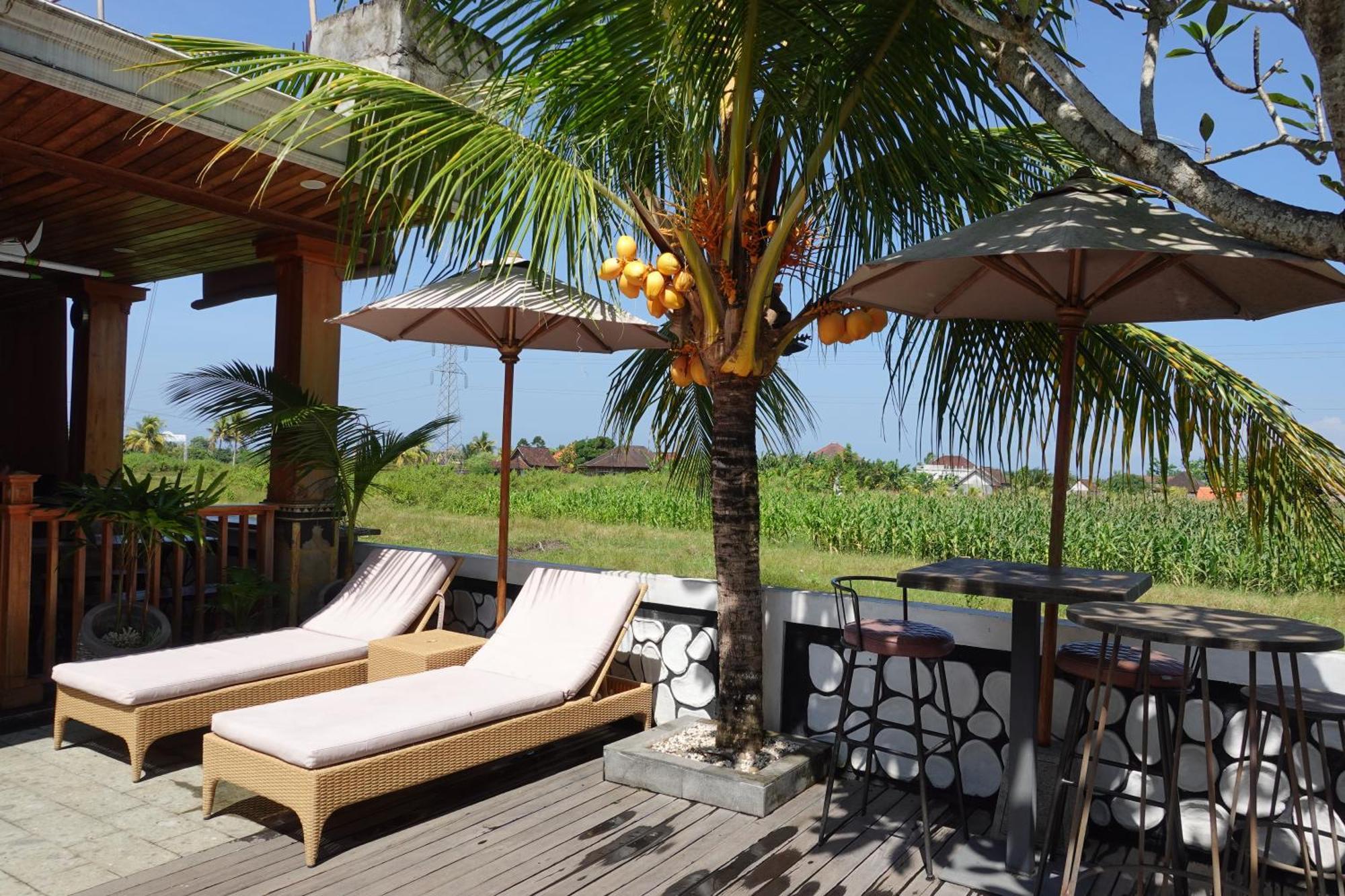 Surfers Villa Medewi Jembrana  ภายนอก รูปภาพ