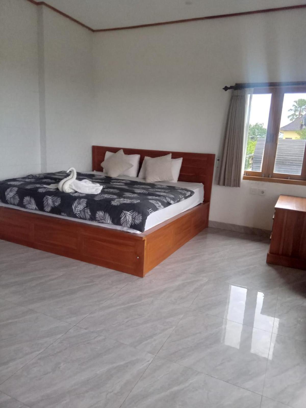 Surfers Villa Medewi Jembrana  ภายนอก รูปภาพ